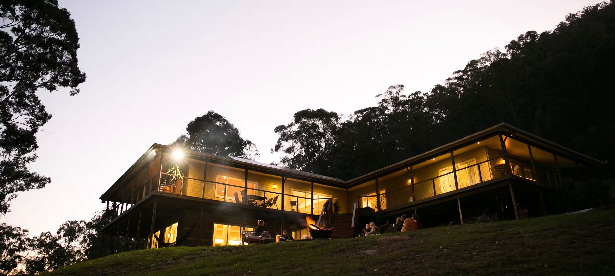 Bush retreat at night, valley between the McDonald River and Yengo Mountains